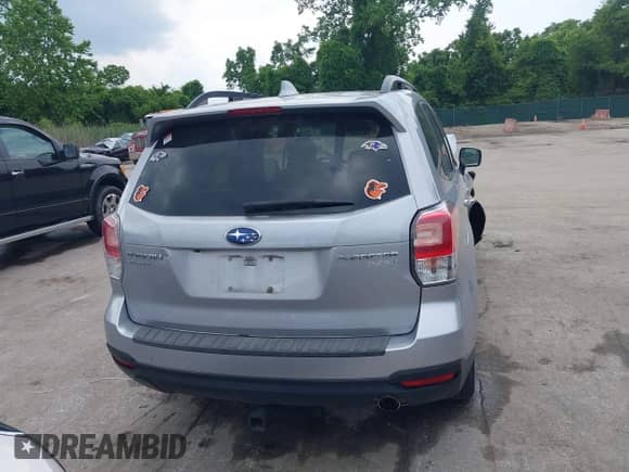 2017 Subaru Forester Limited with VIN JF2SJALC7HH521507, listed as a IAAI auction lot 42380182 with 60,733 mi miles and . Bid and sale history available at DreamBid. Image 17.