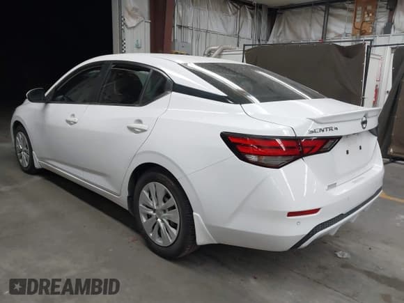 ✅ 2022 Nissan Sentra S • VIN: 3N1AB8BV1NY253589 • Lot: 43209975. Wystawiony na IAAI z przebiegiem 49 261 mil. Bezpłatny archiwum sprzedaży aukcyjnych z USA i szczegółowy raport historii pojazdu na DreamBid. Zdjęcie 3.