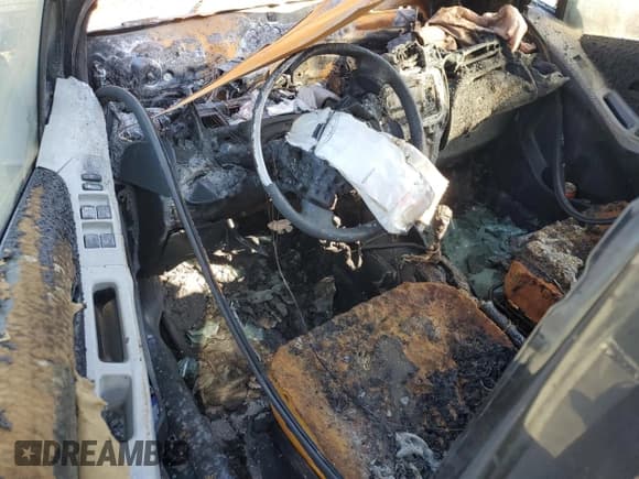 ✅ 2010 Toyota Yaris • VIN: JTDKT4K39A5313499 • Lot: 85370665. Wystawiony na Copart z przebiegiem Nie podano. Bezpłatny archiwum sprzedaży aukcyjnych z USA i szczegółowy raport historii pojazdu na DreamBid. Zdjęcie 8.