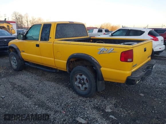 ✅ 2003 Chevrolet S-10 LS • VIN: 1GCCT19X138133298 • Лот: 41810396. Опубликован ранее на IAAI с пробегом 158 005 миль. Бесплатный доступ к архиву аукционных продаж из США и подробный отчёт об истории автомобиля на DreamBid. Изображение 3.