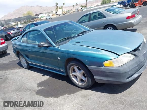 ✅ 1997 Ford Mustang • VIN: 1FALP4049VF200422 • Lot: 42073947. Listed on IAAI with 157,937 mi. Free auction sales archive from the USA and detailed vehicle history report at DreamBid. Image 12.