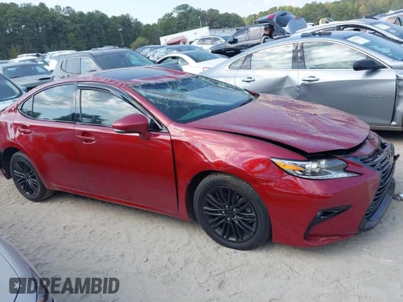 ✅ 2017 Lexus ES 350 • VIN: 58ABK1GG4HU056804 • Lot: 43248875. Listed on IAAI with Not provided. Free auction sales archive from the USA and detailed vehicle history report at DreamBid. Image 13.