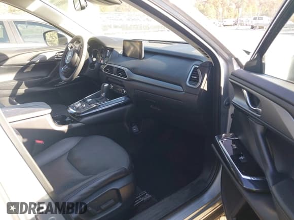 ✅ 2017 Mazda CX-9 Touring • VIN: JM3TCBCY5H0137990 • Lot: 43690016. Listed on IAAI with 62,668 mi. Free auction sales archive from the USA and detailed vehicle history report at DreamBid. Image 5.