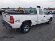 ✅ 2000 GMC Sierra 1500 SLE • VIN: 2GTEK19T5Y1104275 • Lot: 43686045. Listed on IAAI with 122,403 mi. Free auction sales archive from the USA and detailed vehicle history report at DreamBid. Image 4.