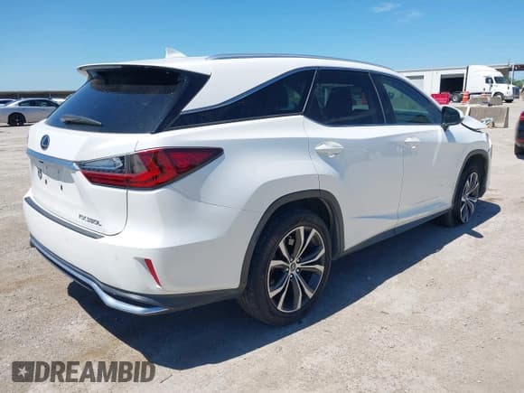 ✅ 2020 Lexus RX 350L • VIN: JTJHZKEA3L2017533 • Lot: 42766417. Listed on IAAI with 70,120 mi. Free auction sales archive from the USA and detailed vehicle history report at DreamBid. Image 4.