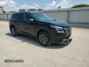 ✅ 2025 Nissan Rogue S • VIN: 5N1BT3AA4SC843530 • Lot: 70131875. Listed on Copart with 2,785 mi. Free auction sales archive from the USA and detailed vehicle history report at DreamBid. Image 13.