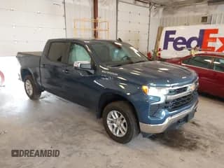 ✅ 2024 Chevrolet Silverado 1500 LT • VIN: 1GCPDKEK5RZ213284 • Lot: 42864813. Listed on IAAI with 20,563 mi. Free auction sales archive from the USA and detailed vehicle history report at DreamBid. Image 1.