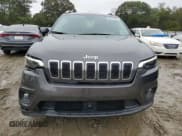 ✅ 2021 Jeep Cherokee Latitude Lux • VIN: 1C4PJMMX8MD237893 • Lot: 86212065. Wystawiony na Copart z przebiegiem 5 584 mil. Bezpłatny archiwum sprzedaży aukcyjnych z USA i szczegółowy raport historii pojazdu na DreamBid. Zdjęcie 5.