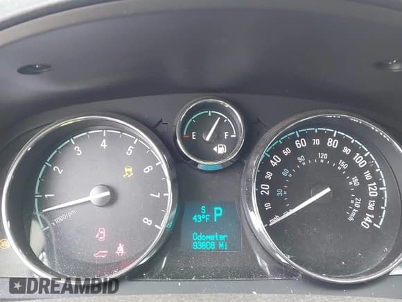 ✅ 2012 Chevrolet Captiva Sport LT • VIN: 3GNAL3E50CS640120 • Lot: 43635219. Wystawiony na IAAI z przebiegiem 93 808 mil. Bezpłatny archiwum sprzedaży aukcyjnych z USA i szczegółowy raport historii pojazdu na DreamBid. Zdjęcie 7.