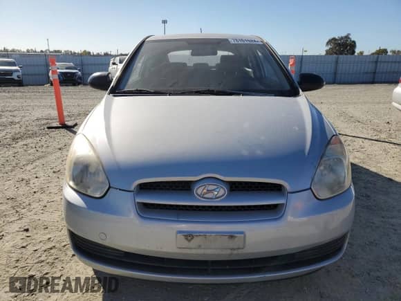 2008 Hyundai Accent GS с VIN KMHCM36C08U073616, выставлен на аукционе Copart как лот 78101524 с пробегом 82 979 миль миль и Чистый • Clean title. История ставок и продаж доступна на DreamBid. Изображение 5.