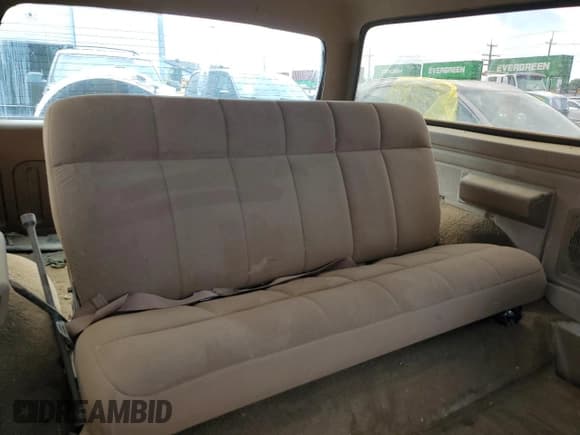 ✅ 1989 Ford Bronco XL • VIN: 1FMEU15N6KLA87551 • Lot: 56662825. Wystawiony na Copart z przebiegiem 87 257 mil. Bezpłatny archiwum sprzedaży aukcyjnych z USA i szczegółowy raport historii pojazdu na DreamBid. Zdjęcie 11.