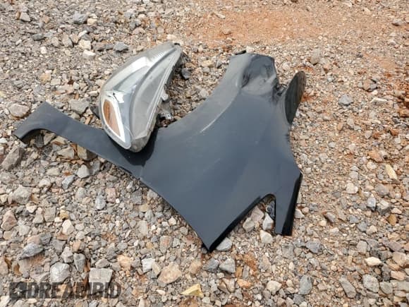 ✅ 2015 Honda Fit EX-L • VIN: 3HGGK5H88FM703501 • Lot: 83907704. Listed on Copart with 57,778 mi. Free auction sales archive from the USA and detailed vehicle history report at DreamBid. Image 12.