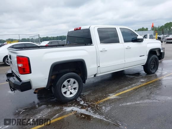 ✅ 2017 GMC Sierra 1500 SLE • VIN: 3GTP1MEC8HG470502 • Lot: 42643391. Listed on IAAI with 276,517 mi. Free auction sales archive from the USA and detailed vehicle history report at DreamBid. Image 4.