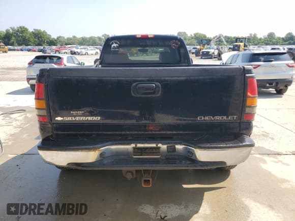 ✅ 2004 Chevrolet Silverado 3500 LS • VIN: 1GCJK39174E181134 • Lot: 68222555. Listed on Copart with Not provided. Free auction sales archive from the USA and detailed vehicle history report at DreamBid. Image 6.