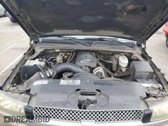 ✅ 2003 Chevrolet Silverado 1500 LS • VIN: 2GCEC19VX31402540 • Lot: 92930845. Listed on Copart with 241,798 mi. Free auction sales archive from the USA and detailed vehicle history report at DreamBid. Image 11.