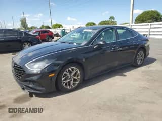 2021 Hyundai Sonata SEL с VIN KMHL14JA8MA142942, выставлен на аукционе Copart как лот 57441395 с пробегом 70 588 миль миль и На запчасти • Non repairable. История ставок и продаж доступна на DreamBid. Изображение 1.