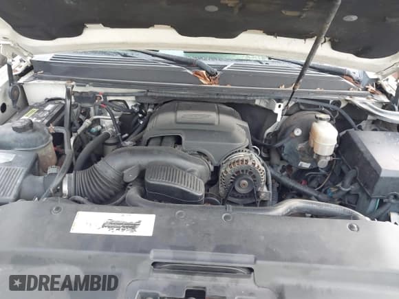 ✅ 2009 Cadillac Escalade • VIN: 1GYFK23289R263532 • Lot: 43783759. Listed on IAAI with 196,753 mi. Free auction sales archive from the USA and detailed vehicle history report at DreamBid. Image 10.