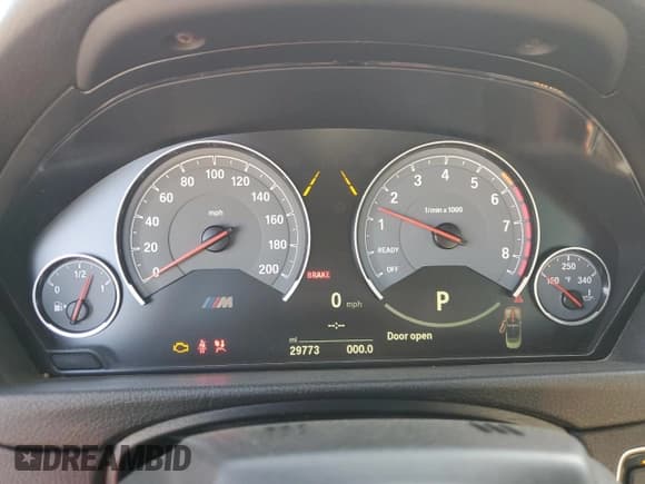 ✅ 2015 BMW M4 • VIN: WBS3U9C56FP967461 • Lot: 57691335. Listed on Copart with 29,773 mi. Free auction sales archive from the USA and detailed vehicle history report at DreamBid. Image 9.