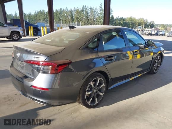 ✅ 2026 Honda Civic Sport • VIN: 2HGFE4F86TH302281 • Lot: 43235925. Listed on IAAI with 3,575 mi. Free auction sales archive from the USA and detailed vehicle history report at DreamBid. Image 4.