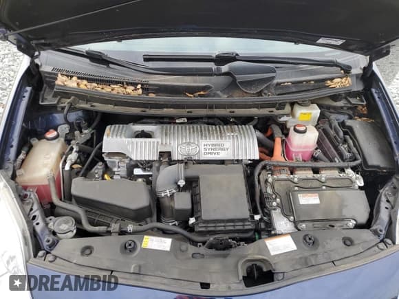 ✅ 2015 Toyota Prius Two • VIN: JTDKN3DU6F1984217 • Lot: 92844175. Listed on Copart with 58,671 mi. Free auction sales archive from the USA and detailed vehicle history report at DreamBid. Image 11.