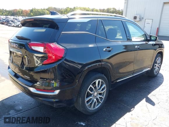 ✅ 2022 GMC Terrain Denali • VIN: 3GKALXEV7NL273525 • Lot: 43245549. Listed on IAAI with 38,884 mi. Free auction sales archive from the USA and detailed vehicle history report at DreamBid. Image 4.