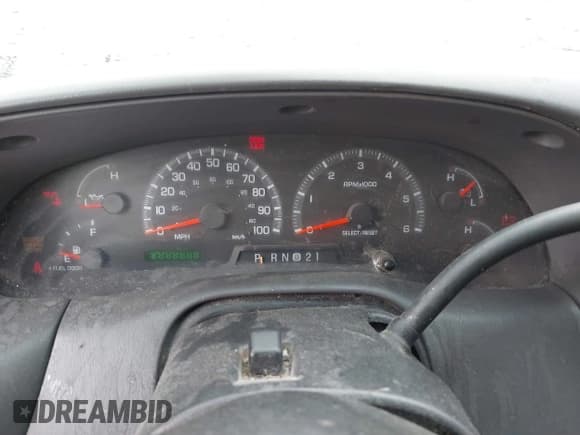 ✅ 2000 Ford F-150 XL • VIN: 2FTPX18L3YCA63600 • Лот: 42317241. Опубликован ранее на IAAI с пробегом Не указан. Бесплатный доступ к архиву аукционных продаж из США и подробный отчёт об истории автомобиля на DreamBid. Изображение 7.
