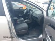 ✅ 2013 Chevrolet Captiva Sport LS • VIN: 3GNFL2EK4DS519503 • Lot: 41951425. Wystawiony na IAAI z przebiegiem 139 302 mil. Bezpłatny archiwum sprzedaży aukcyjnych z USA i szczegółowy raport historii pojazdu na DreamBid. Zdjęcie 5.