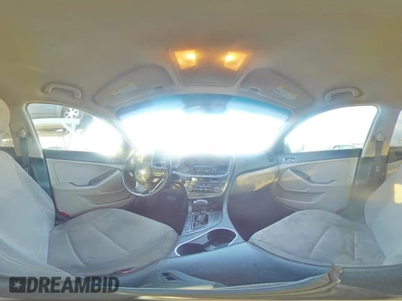 ✅ 2014 Kia Optima LX • VIN: 5XXGM4A79EG303452 • Lot: 84272655. Wystawiony na Copart z przebiegiem 149 145 mil. Bezpłatny archiwum sprzedaży aukcyjnych z USA i szczegółowy raport historii pojazdu na DreamBid. Zdjęcie 14.