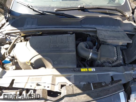 ✅ 2018 Land Rover Range Rover Evoque SE • VIN: SALVP2RX8JH289685 • Lot: 43370522. Wystawiony na IAAI z przebiegiem 112 999 mil. Bezpłatny archiwum sprzedaży aukcyjnych z USA i szczegółowy raport historii pojazdu na DreamBid. Zdjęcie 10.