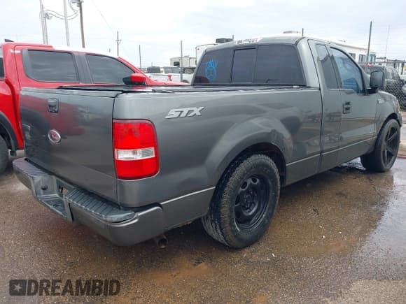 ✅ 2004 Ford F-150 XL • VIN: 1FTRF12W14NB52925 • Lot: 42773779. Listed on IAAI with 160,706 mi. Free auction sales archive from the USA and detailed vehicle history report at DreamBid. Image 4.