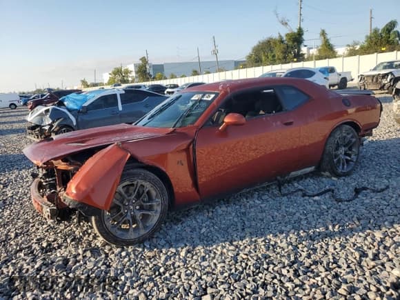 ✅ 2023 Dodge Challenger R/T Scat Pack • VIN: 2C3CDZFJ6PH634445 • Лот: 89623095. Опубликован ранее на Copart с пробегом Не указан. Бесплатный доступ к архиву аукционных продаж из США и подробный отчёт об истории автомобиля на DreamBid. Изображение 1.
