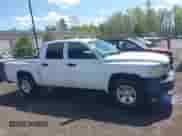 2008 Dodge Dakota z VIN 1D3HW38N38S581620, wystawiony jako IAAI lot #41961741 z przebiegiem 133 760 mil mil oraz . Historia ofert i sprzedaży dostępna na DreamBid. Obrazek 13.