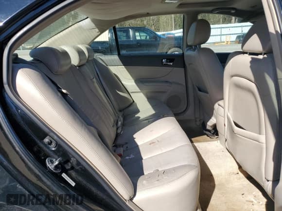 ✅ 2008 Hyundai Sonata SE • VIN: 5NPEU46F58H354656 • Лот: 80453384. Опубликован ранее на Copart с пробегом 173 783 миль. Бесплатный доступ к архиву аукционных продаж из США и подробный отчёт об истории автомобиля на DreamBid. Изображение 10.