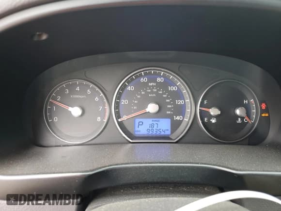 ✅ 2012 Hyundai Santa Fe GLS • VIN: 5XYZG4AG0CG153062 • Lot: 76452394. Listed on Copart with 99,354 mi. Free auction sales archive from the USA and detailed vehicle history report at DreamBid. Image 9.