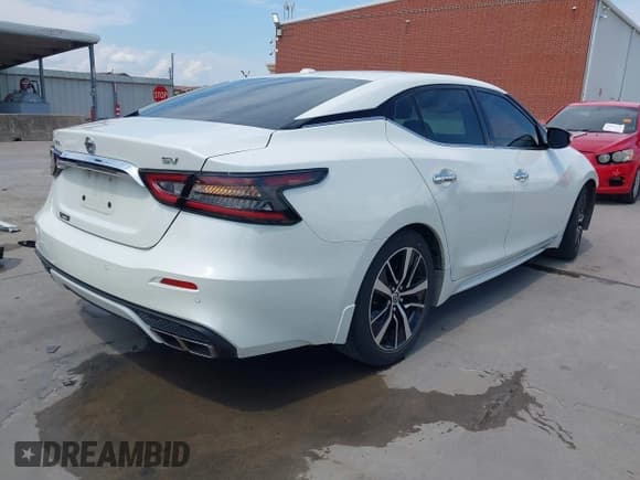 ✅ 2021 Nissan Maxima SV • VIN: 1N4AA6CV2MC508234 • Lot: 42974994. Wystawiony na IAAI z przebiegiem 117 507 mil. Bezpłatny archiwum sprzedaży aukcyjnych z USA i szczegółowy raport historii pojazdu na DreamBid. Zdjęcie 4.