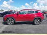 ✅ 2025 Hyundai Tucson SEL Convenience • VIN: 5NMJC3DE8SH469049 • Lot: 43311716. Wystawiony na IAAI z przebiegiem 8 451 mil. Bezpłatny archiwum sprzedaży aukcyjnych z USA i szczegółowy raport historii pojazdu na DreamBid. Zdjęcie 14.