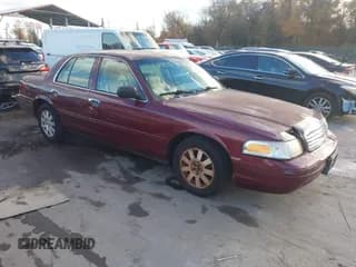 ✅ 2008 Ford Crown Victoria LX • VIN: 2FAFP74V78X137511 • Лот: 43662905. Опубликован ранее на IAAI с пробегом 115 911 миль. Бесплатный доступ к архиву аукционных продаж из США и подробный отчёт об истории автомобиля на DreamBid. Изображение 1.