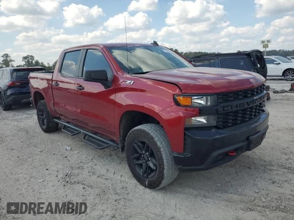 ✅ 2021 Chevrolet Silverado 1500 Custom Trail Boss • VIN: 1GCPYCEF9MZ387283 • Лот: 72067834. Опубликован ранее на Copart с пробегом 60 068 миль. Бесплатный доступ к архиву аукционных продаж из США и подробный отчёт об истории автомобиля на DreamBid. Изображение 4.