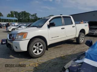 ✅ 2012 Nissan Titan SV • VIN: 1N6AA0EJ6CN309298 • Lot: 61074075. Wystawiony na Copart z przebiegiem 184 637 mil. Bezpłatny archiwum sprzedaży aukcyjnych z USA i szczegółowy raport historii pojazdu na DreamBid. Zdjęcie 1.