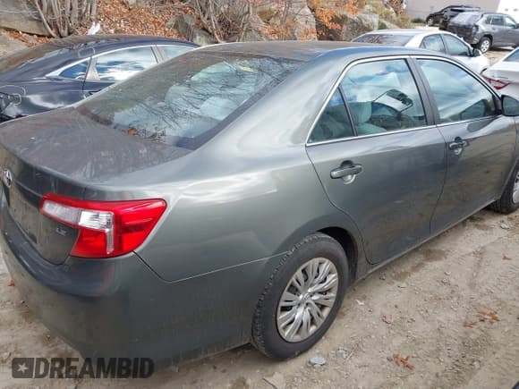 ✅ 2012 Toyota Camry XLE • VIN: 4T4BF1FK5CR216043 • Лот: 43538667. Опубликован ранее на IAAI с пробегом 214 005 миль. Бесплатный доступ к архиву аукционных продаж из США и подробный отчёт об истории автомобиля на DreamBid. Изображение 4.