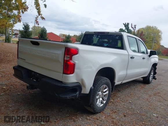 ✅ 2023 Chevrolet Silverado 1500 Work Truck • VIN: 3GCUDAEDXPG301324 • Lot: 43488164. Wystawiony na IAAI z przebiegiem 29 853 mil. Bezpłatny archiwum sprzedaży aukcyjnych z USA i szczegółowy raport historii pojazdu na DreamBid. Zdjęcie 4.