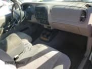 ✅ 2000 Mazda B-Series SE • VIN: 4F4YR16V0YTM07917 • Lot: 77846794. Listed on Copart with 130,104 mi. Free auction sales archive from the USA and detailed vehicle history report at DreamBid. Image 8.