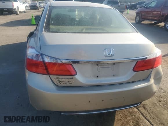 ✅ 2013 Honda Accord LX • VIN: 1HGCR2F36DA249324 • Лот: 93169875. Опубликован ранее на Copart с пробегом 157 755 миль. Бесплатный доступ к архиву аукционных продаж из США и подробный отчёт об истории автомобиля на DreamBid. Изображение 6.