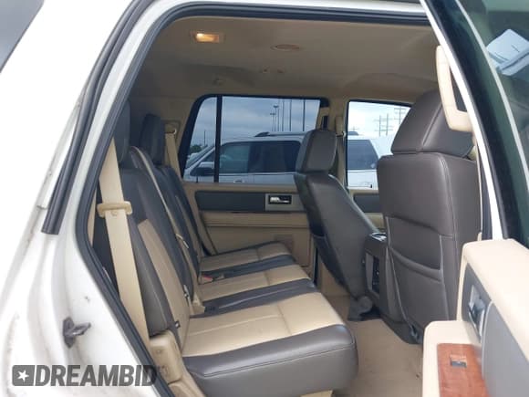 ✅ 2007 Ford Expedition Eddie Bauer • VIN: 1FMFU18517LA11176 • Лот: 42167558. Опубликован ранее на IAAI с пробегом 238 839 миль. Бесплатный доступ к архиву аукционных продаж из США и подробный отчёт об истории автомобиля на DreamBid. Изображение 8.