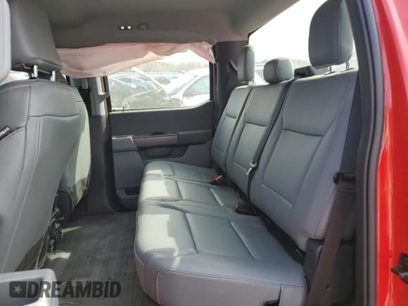 ✅ 2024 Ford F-150 XL • VIN: 1FTEW1LP1RKD69034 • Lot: 78921884. Listed on Copart with 14,576 mi. Free auction sales archive from the USA and detailed vehicle history report at DreamBid. Image 10.