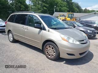 2009 Toyota Sienna LE with VIN 5TDBK23C29S027795, listed as a IAAI auction lot 42600815 with 199,355 mi miles and . Bid and sale history available at DreamBid. Image 1.