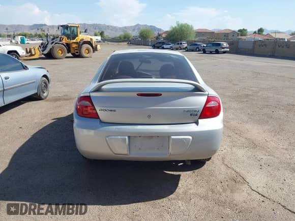 2004 Dodge Neon SXT z VIN 1B3ES56C54D536277, wystawiony jako IAAI lot #42375587 z przebiegiem 194 437 mil mil oraz . Historia ofert i sprzedaży dostępna na DreamBid. Obrazek 10.