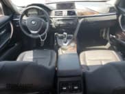 ✅ 2015 BMW 3 Series 328i • VIN: WBA3A5G51FNS88757 • Lot: 57448475. Wystawiony na Copart z przebiegiem 183 586 mil. Bezpłatny archiwum sprzedaży aukcyjnych z USA i szczegółowy raport historii pojazdu na DreamBid. Zdjęcie 8.