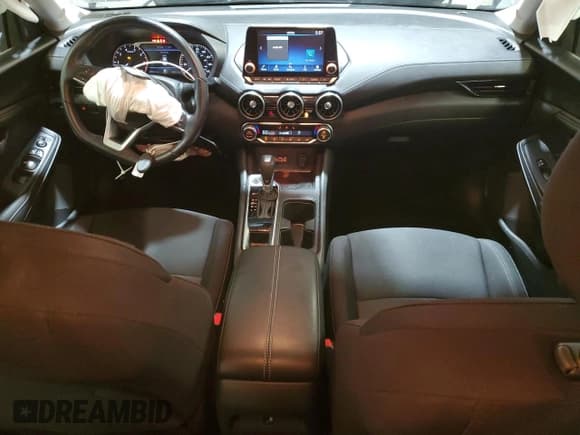 ✅ 2023 Nissan Sentra SV • VIN: 3N1AB8CV7PY266607 • Lot: 92834045. Wystawiony na Copart z przebiegiem 22 628 mil. Bezpłatny archiwum sprzedaży aukcyjnych z USA i szczegółowy raport historii pojazdu na DreamBid. Zdjęcie 8.