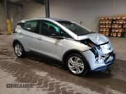 ✅ 2023 Chevrolet Bolt EV 1LT • VIN: 1G1FW6S0XP4177417 • Lot: 71267754. Wystawiony na Copart z przebiegiem 10 571 mil. Bezpłatny archiwum sprzedaży aukcyjnych z USA i szczegółowy raport historii pojazdu na DreamBid. Zdjęcie 4.